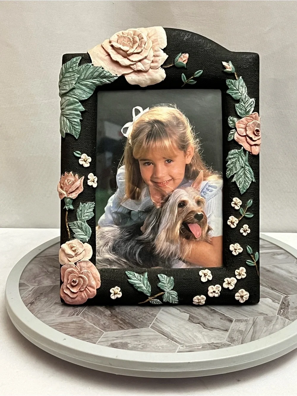 Vintage 3D Floral Rose Picture Frame Black Pink Resin 4x6 Tabletop Photo Frame